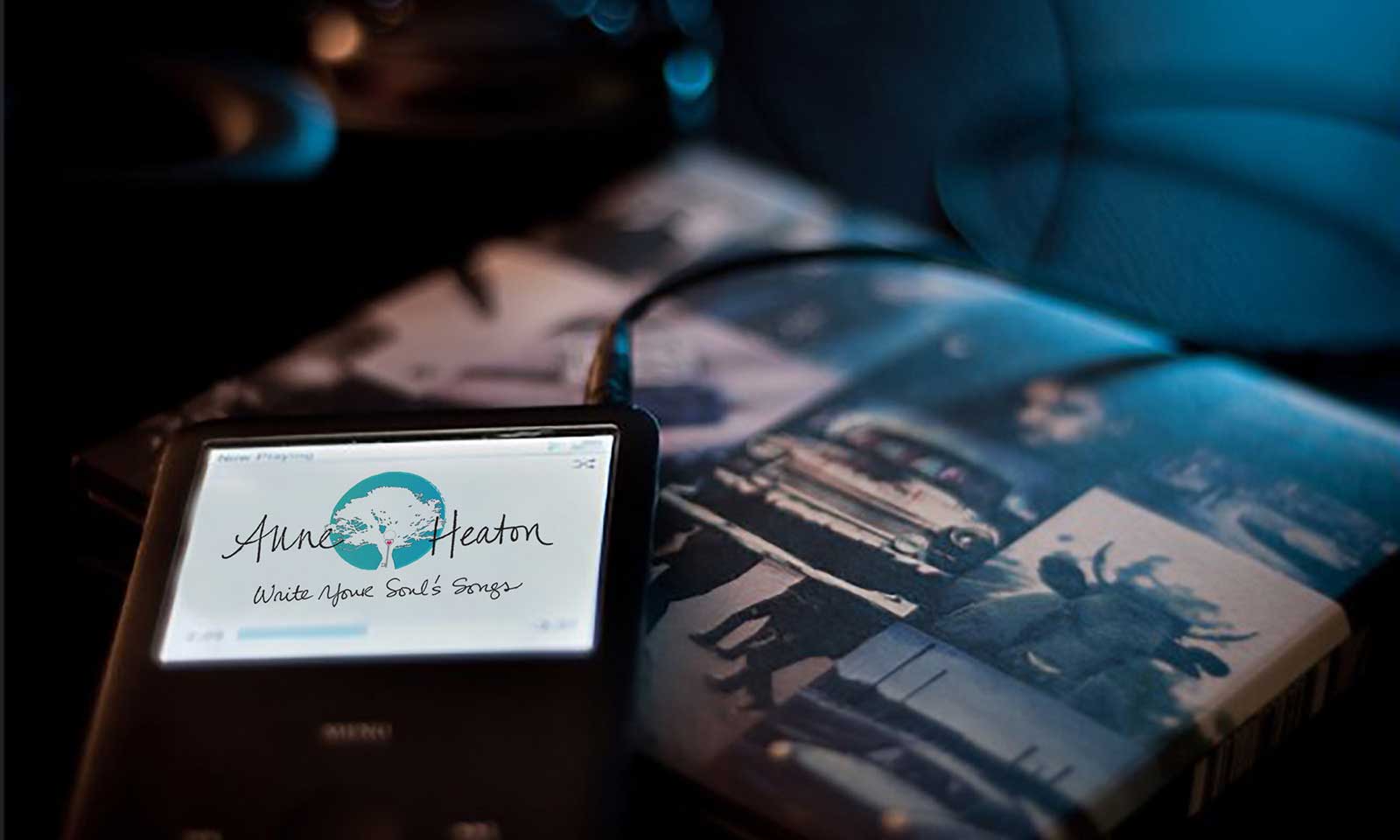 Portfolio Logo Image